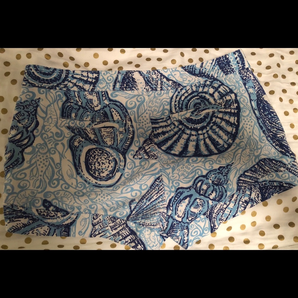 Lilly Pulitzer RARE Stuffed Shells Shorts Size 2